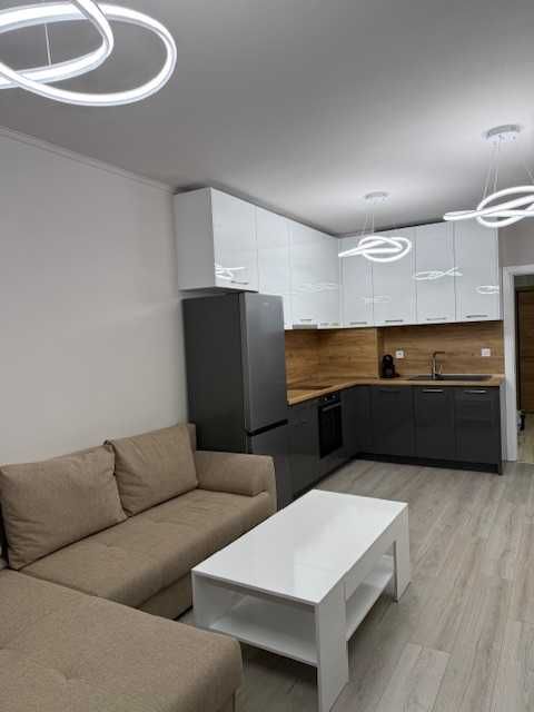 Дава се под наем Двустаен апартамент в Пловдив, Кючук Париж - 62 кв.м за 498.27 € - Снимка #3