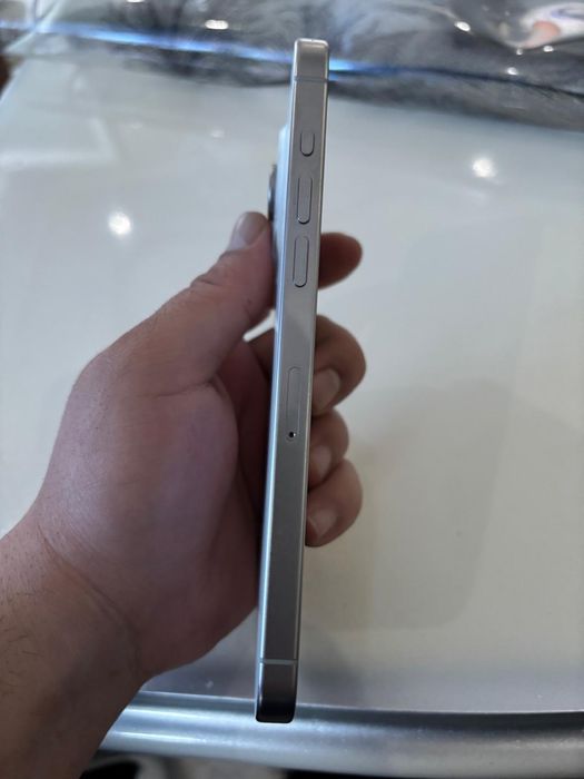 Iphone 15 pro max-91 % bateria