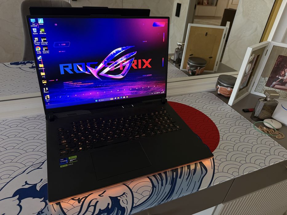 Игровой ноутбук Asus Rog Strix Scar 18. Продажа или обмен на айфон