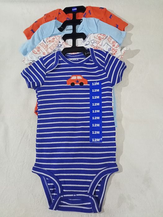 Новые фирменные боди для мальчиков