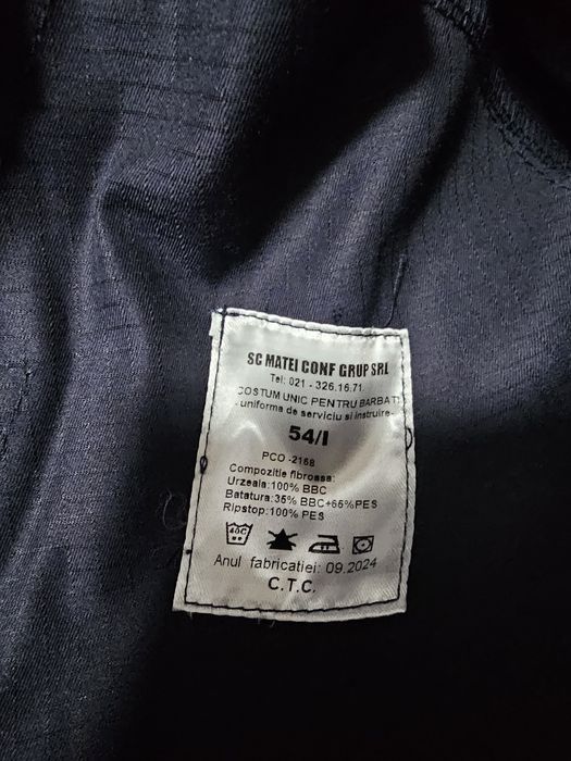 Costum unic pentru pompieri