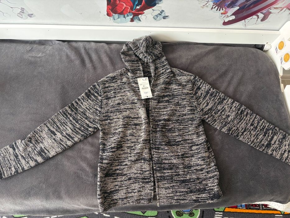 Нова мъжка жилетка на Зара, С/М размер