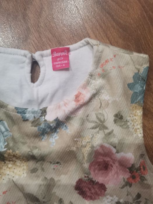 Рокля 104 размер