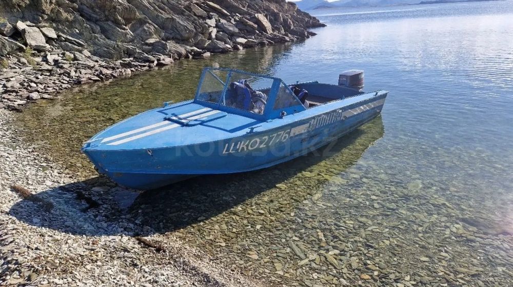 Катер/Лодка Прогресс 4