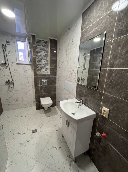 НОВА ЦЕНА!!! Продава се тристаен апартамент – център, гр. Казанлък