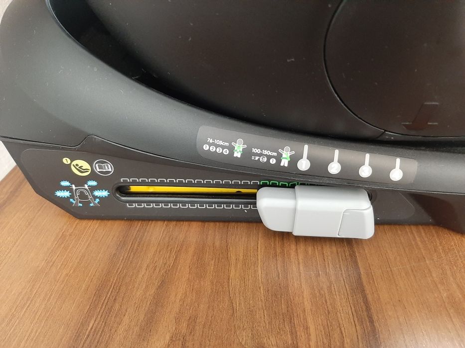 Vând două scaune maxi cosi