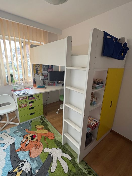 Se vinde pat supraetajat cu saltea inclusă  + birou + dulap + rafturi