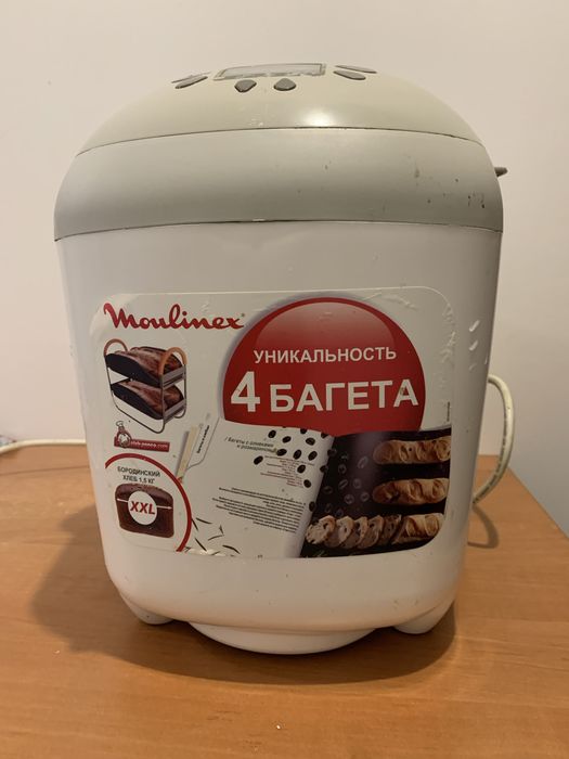 Продам хлебопечь МоuIinex
