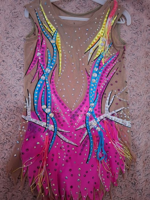 Трико за художествена гимнастика