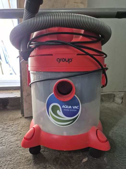 Пылесос с водным барьером.