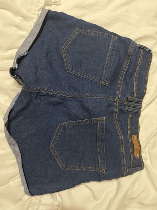 Terranova blue jean shorts - EU 40
