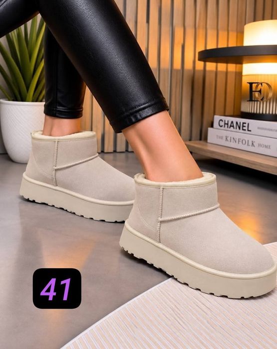UGG dama ultima mărime
