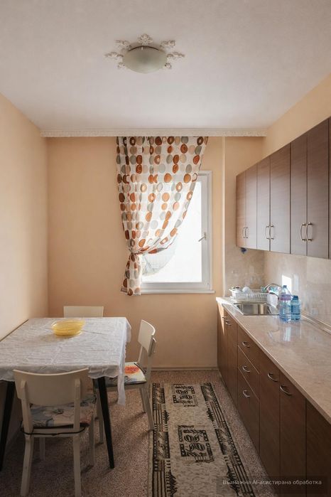 Дава се под наем Тристаен апартамент в Пловдив, Кючук Париж - 75 кв.м за 450 € - Снимка #2