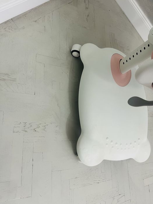 Scaun birou pentru copii Kring Louie, spuma cu memorie