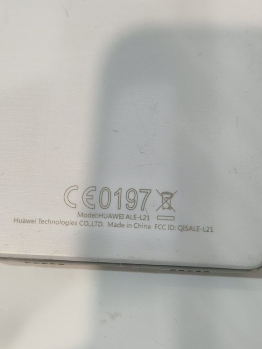 Telefon pentru piese sau colecție.  Huawei