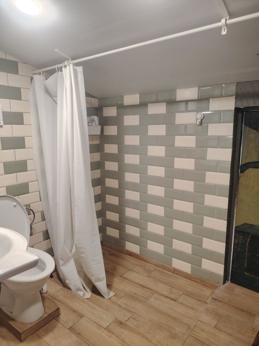 Продава се Четиристаен апартамент в Варна, Център - 100 кв.м за 1800 €/кв.м - Снимка #9