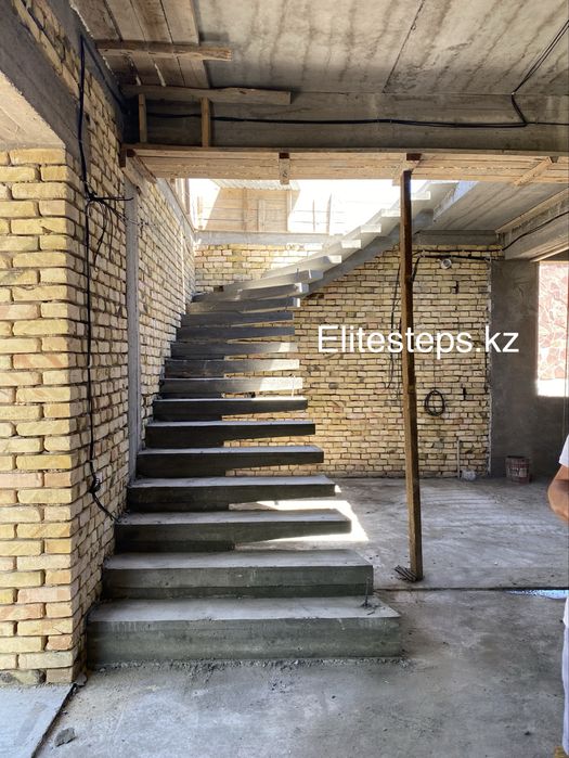 Лестница бетонная