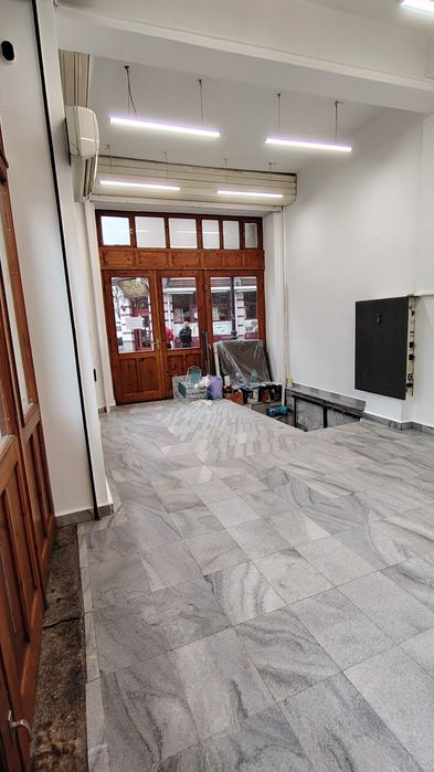 Дава се под наем Магазин в Пловдив, Старият град - 56 кв.м за 797.64 € - Снимка #3