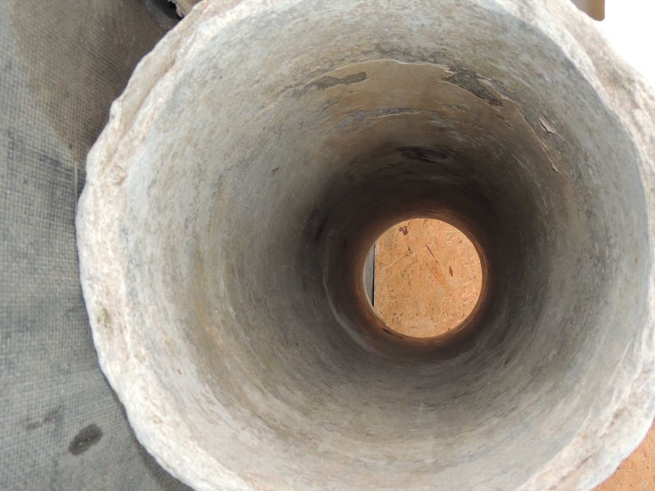 Насрещник на интериорна врата 9 броя за 6 лв.   Етернитова тръба