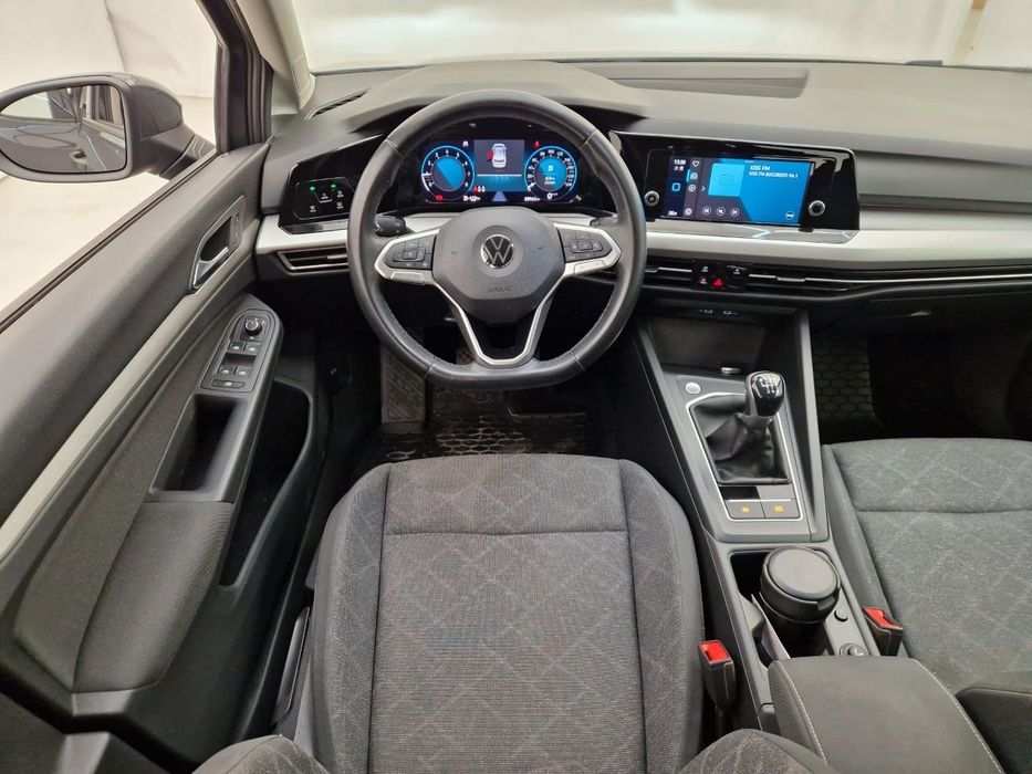 Golf 2021 89000 km TVA deductibil