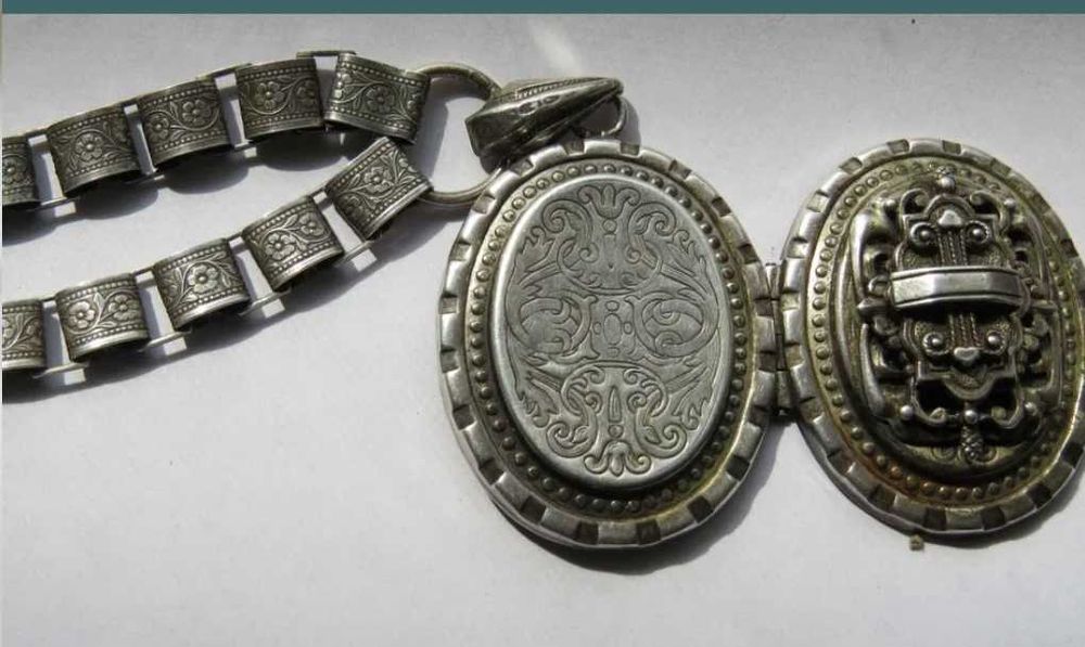 Vechi colier argint masiv cu pandant, Victorian