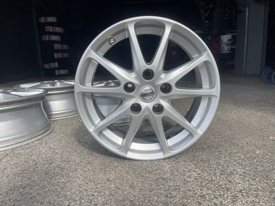 16 “Оригинални джанти нисан