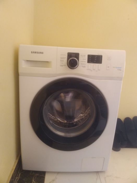 Кир йувадиган машинка Samsung
