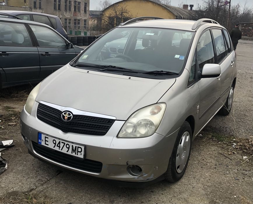 Toyota corolla verso 2.0 d4d на части