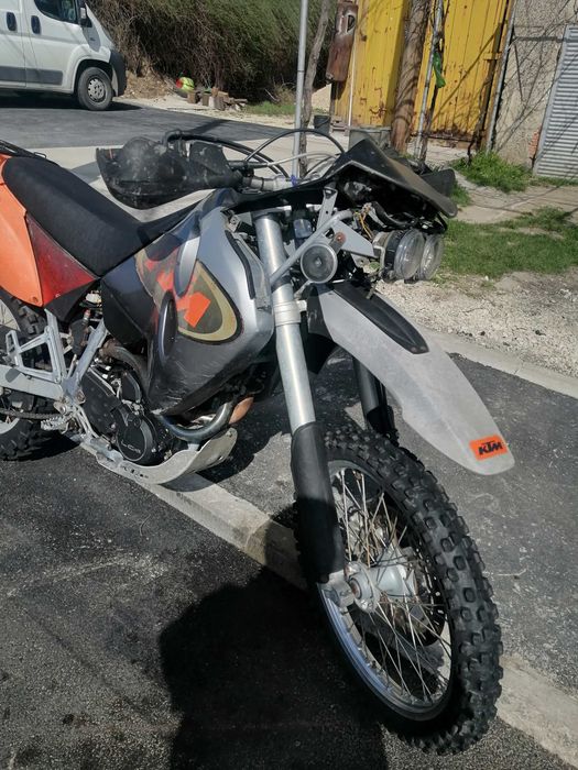 KTM lc4 640 Adventure на части