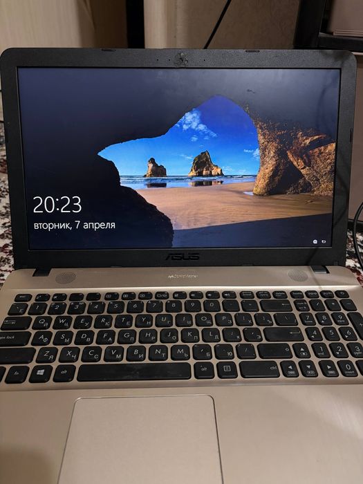 Продам ноутбук ASUS
