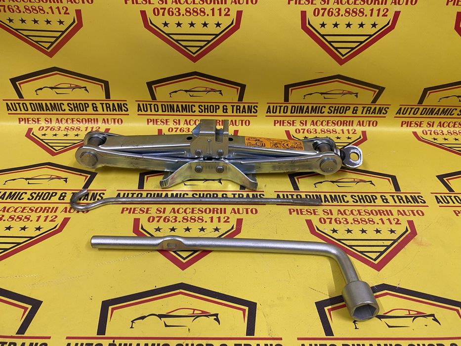 Cric auto original Nissan MICRA NOTE cu cheie roata coarba 995503VV0A