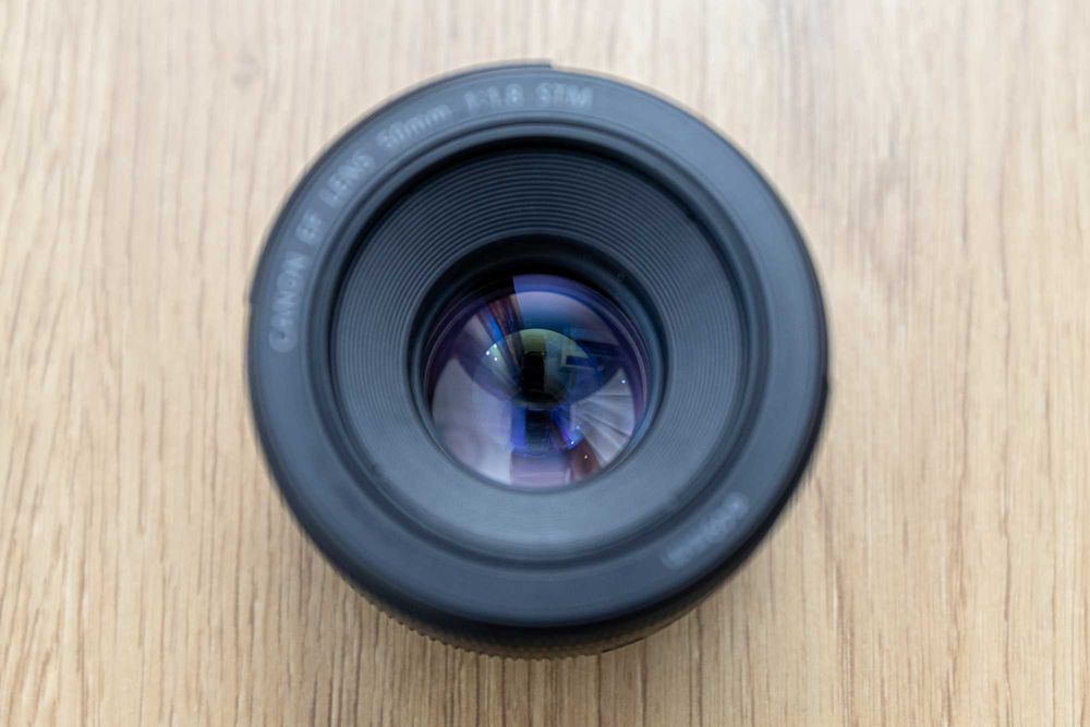 Canon EOS 70D, два обектива и светкавица