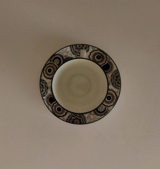 Фарфоровый сервиз