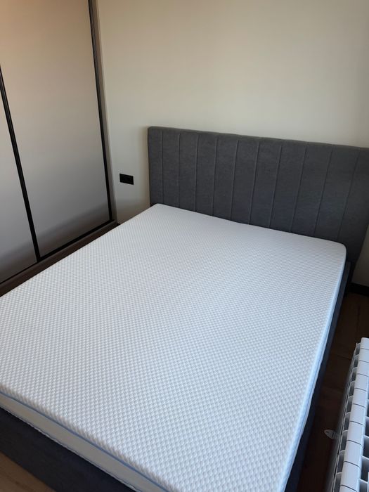 Продавам 2 матрака 160х200 и 120х200 см
