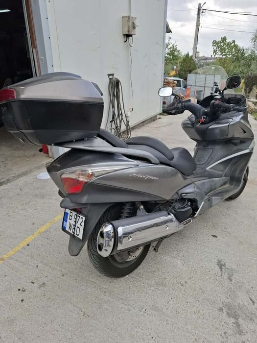 Vand  Schib Honda SW-T SilverW  cu Yamaha  x300 Cu ABSing 400 ABS