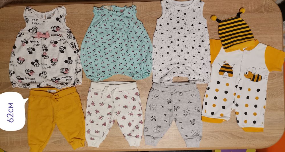 Бебешки дрешки за момиченце