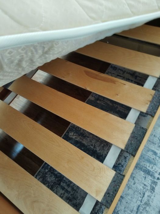 Продам кровать...