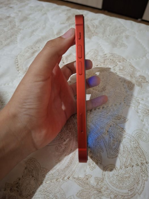 Iphone 12 mini red