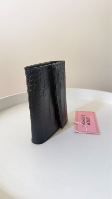Portofel damă negru – model crocodil, nou
