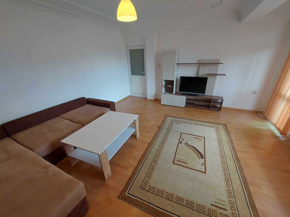 Дава се под наем Двустаен апартамент в Търговище, Център - 78 кв.м за 280.5 € - Снимка #3