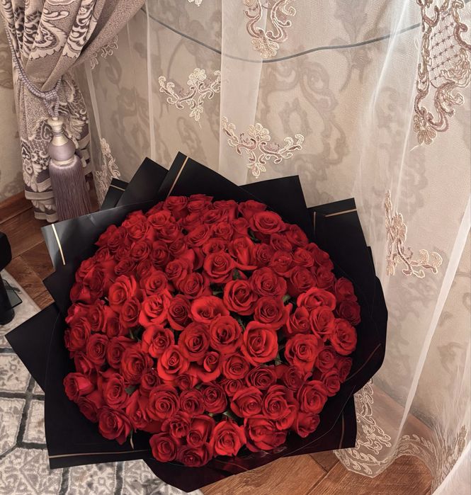 Букет из 101 розы