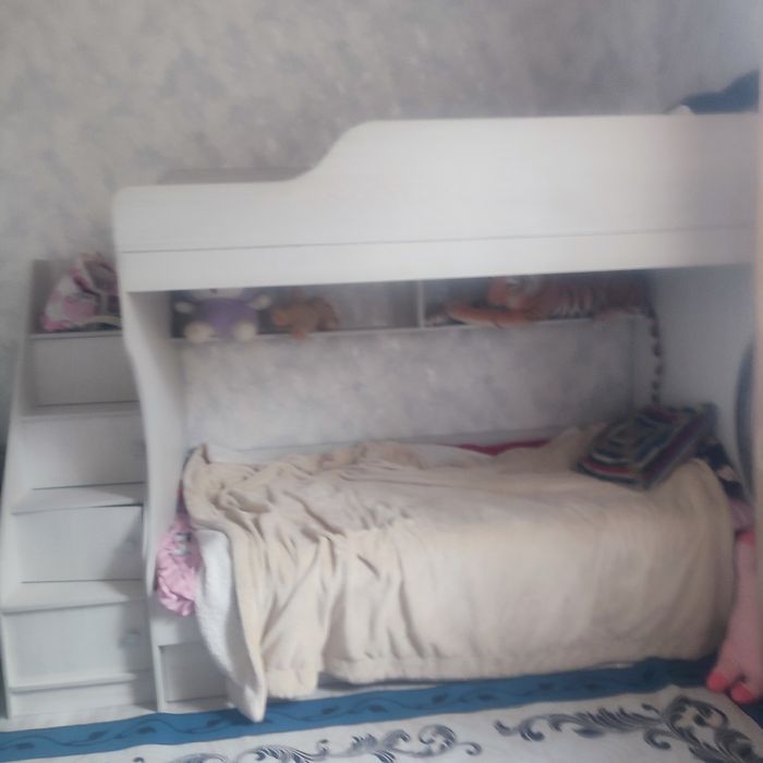 Екі қабатты төсек сатылады