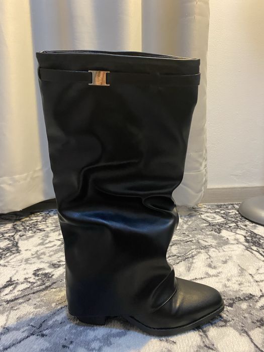 Пролетни ботуши