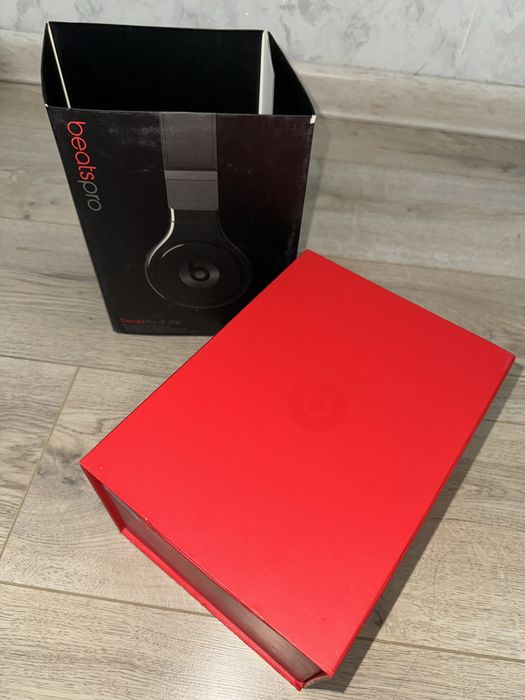 Наушники Monster Beats by. Dr Dre