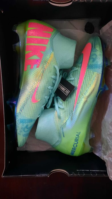 Nike mercurial superfly elite