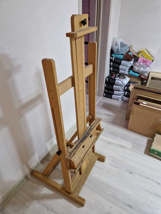 рамки и подрамники для картин и холсты