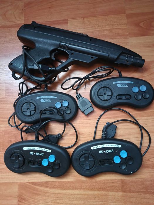 Manete/controler și pistol terminator