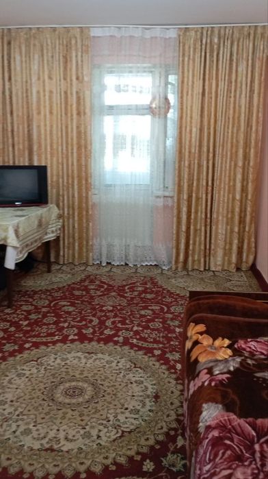 Троицкий да,  2 этажда 1 хонали  Уй сотилади.