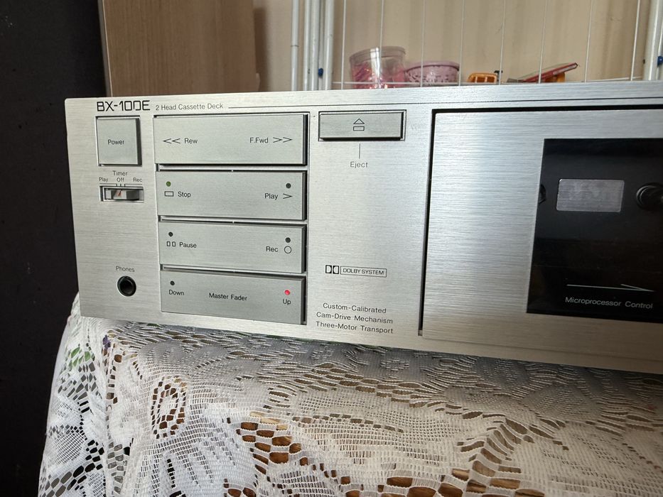 Nakamichi BX-100e Качествен дек
