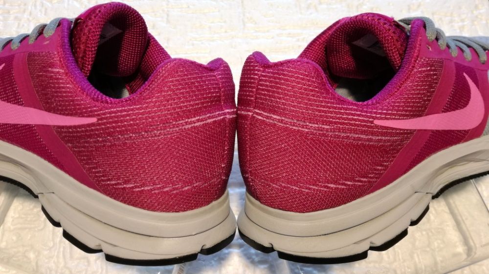 Adidasi originali alergare Nike Pegasus 38,5 (US 7,5 ;UK 5 ;CM 24,5)